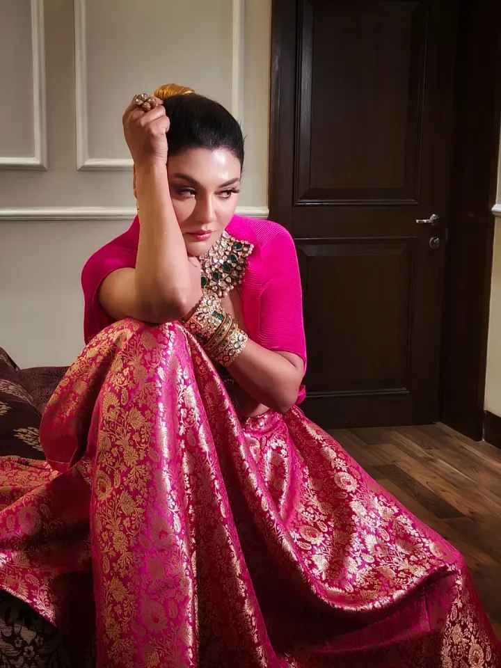 তুই কেনে এলি সরোবরে বেহুলা সুন্দরী। (1)