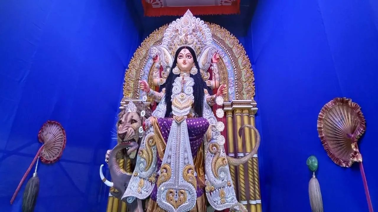 Jagaddhatri Puja 2025: জগদ্ধাত্রী পুজো ২০২৫।