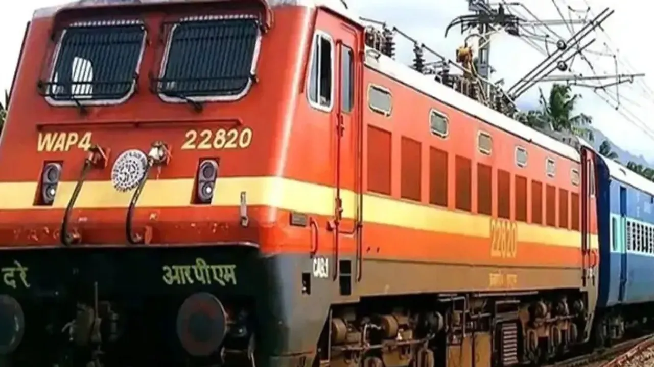 চুনার ট্রেন দুর্ঘটনা, মির্জাপুর রেল দুর্ঘটনা, কালকা এক্সপ্রেস, Kalka Express accident, Uttar Pradesh train accident, তীর্থযাত্রী নিহত, Mirzapur train accident, যোগী আদিত্যনাথ শোক, Chunar railway station, UP rail mishap