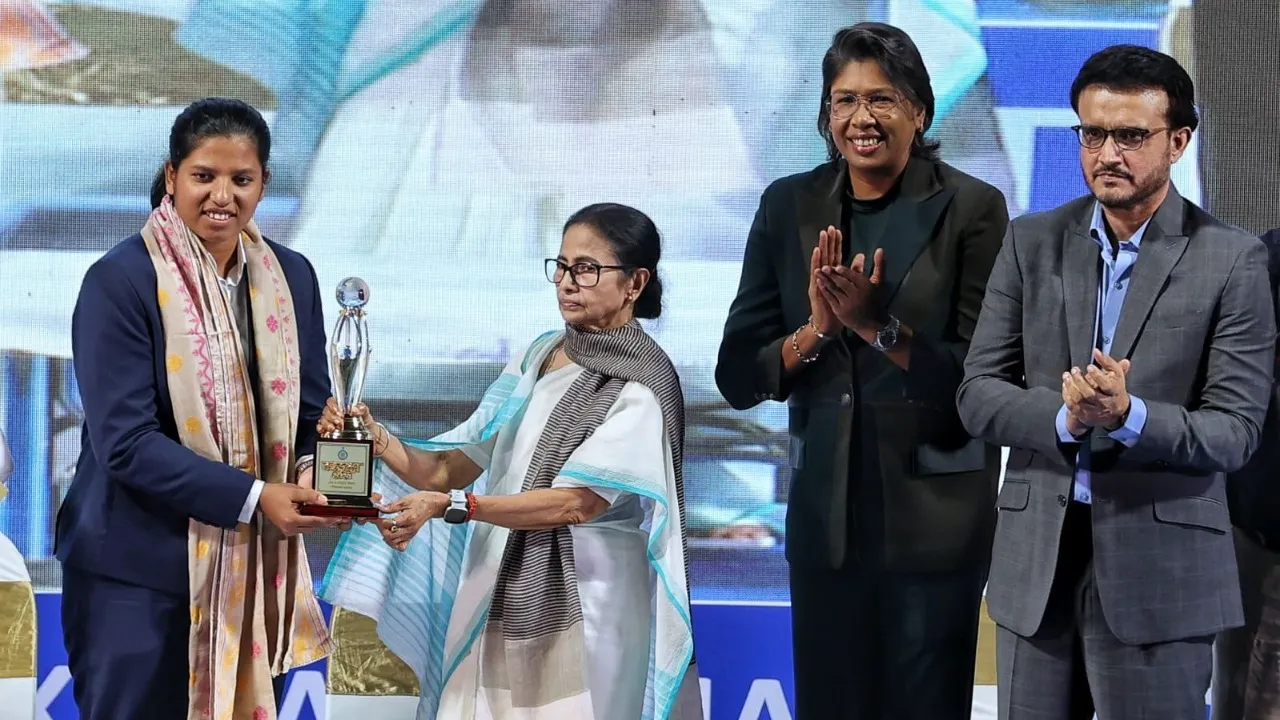 Richa Ghosh Felicitation CAB (1)