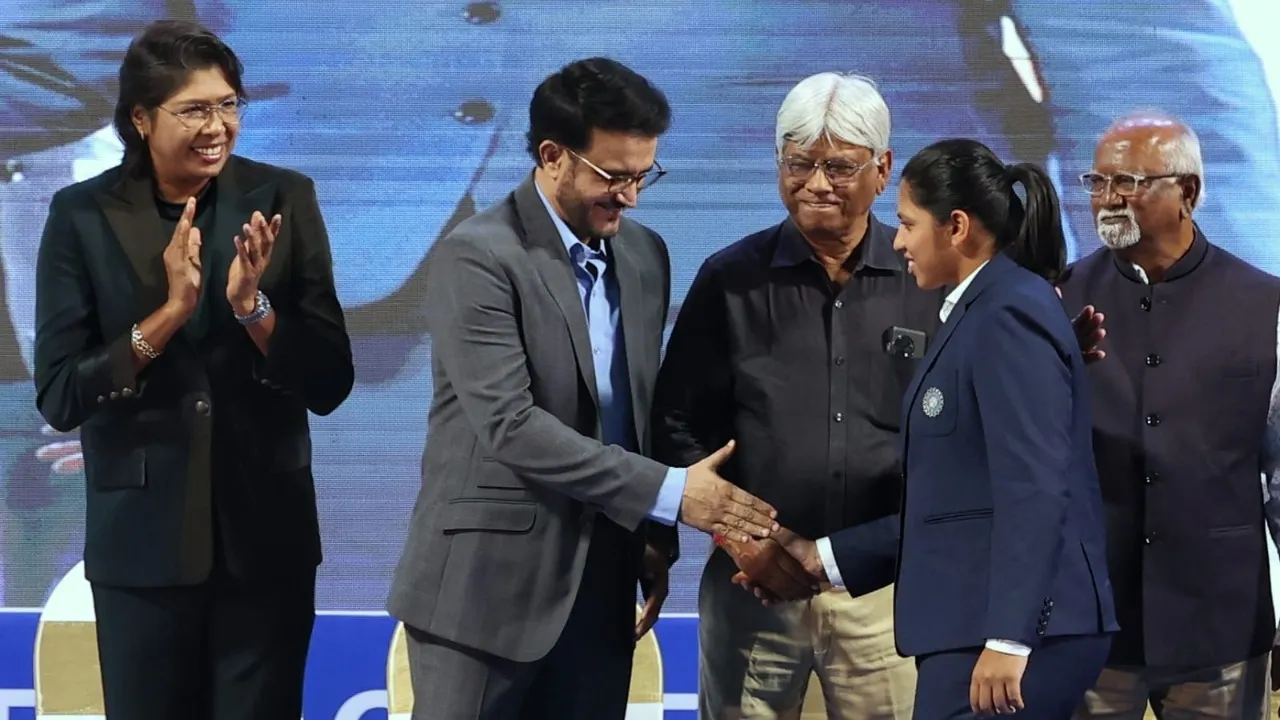 Richa Ghosh Felicitation CAB (2)