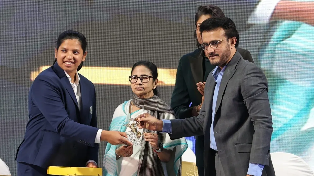 Richa Ghosh Felicitation CAB (6)