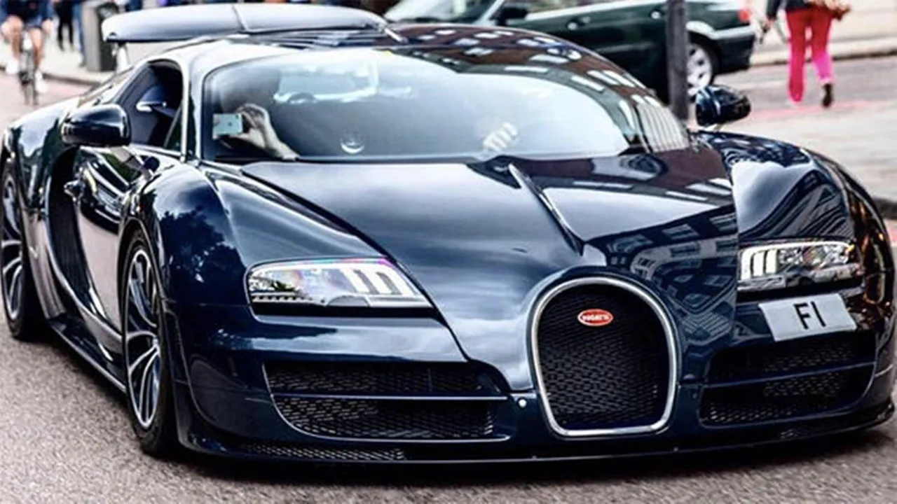 ভারতের সবচেয়ে দামি নম্বর প্লেট, গাড়ির দামি নাম্বার প্লেট, ভেনু গোপালকৃষ্ণন, আশিক প্যাটেল, ল্যাম্বোরগিনি উরুস, টয়োটা ফরচুনার, জেমস বন্ড নাম্বার প্লেট, India expensive number plate, KL 07 DG 0007, 007 car number India