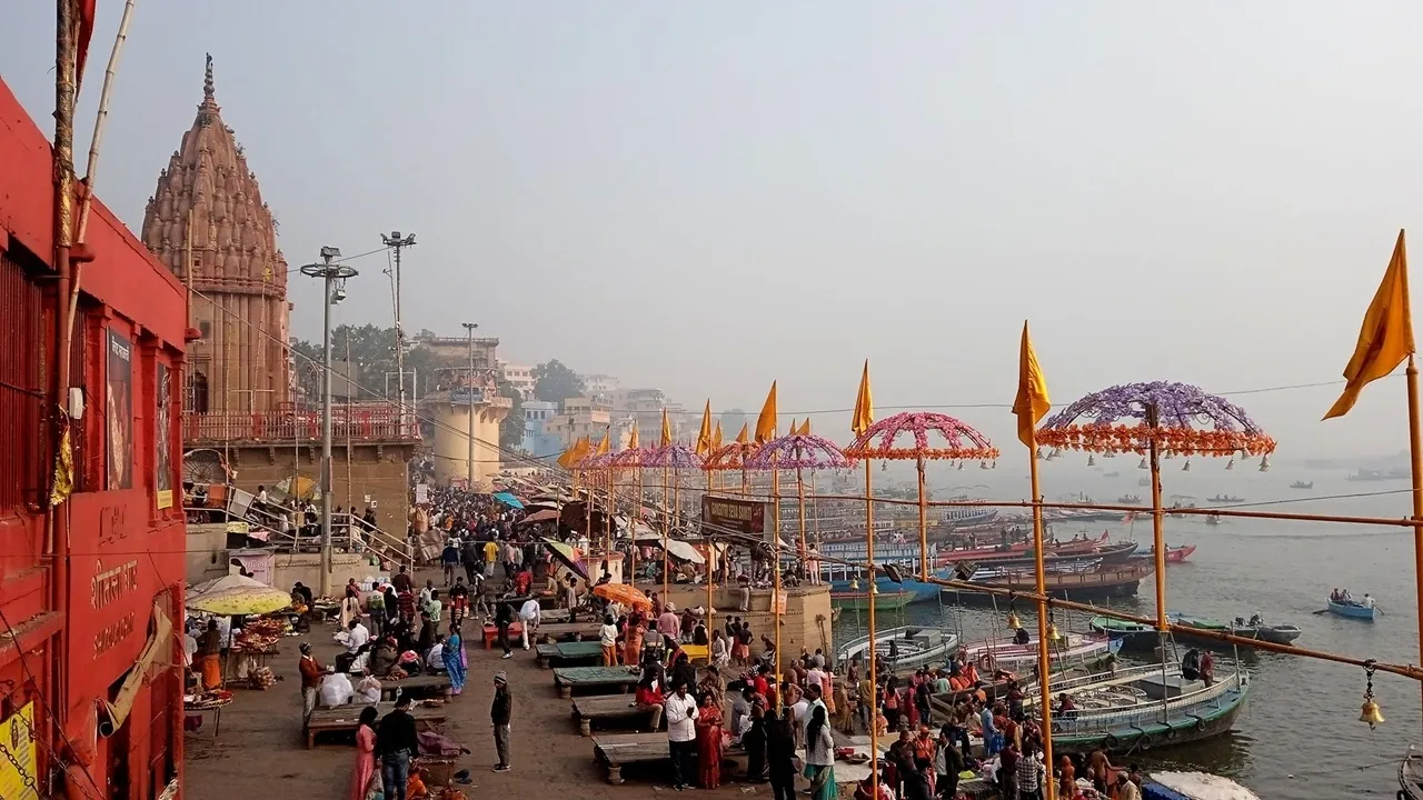 Winter Morning in Banarasi 2