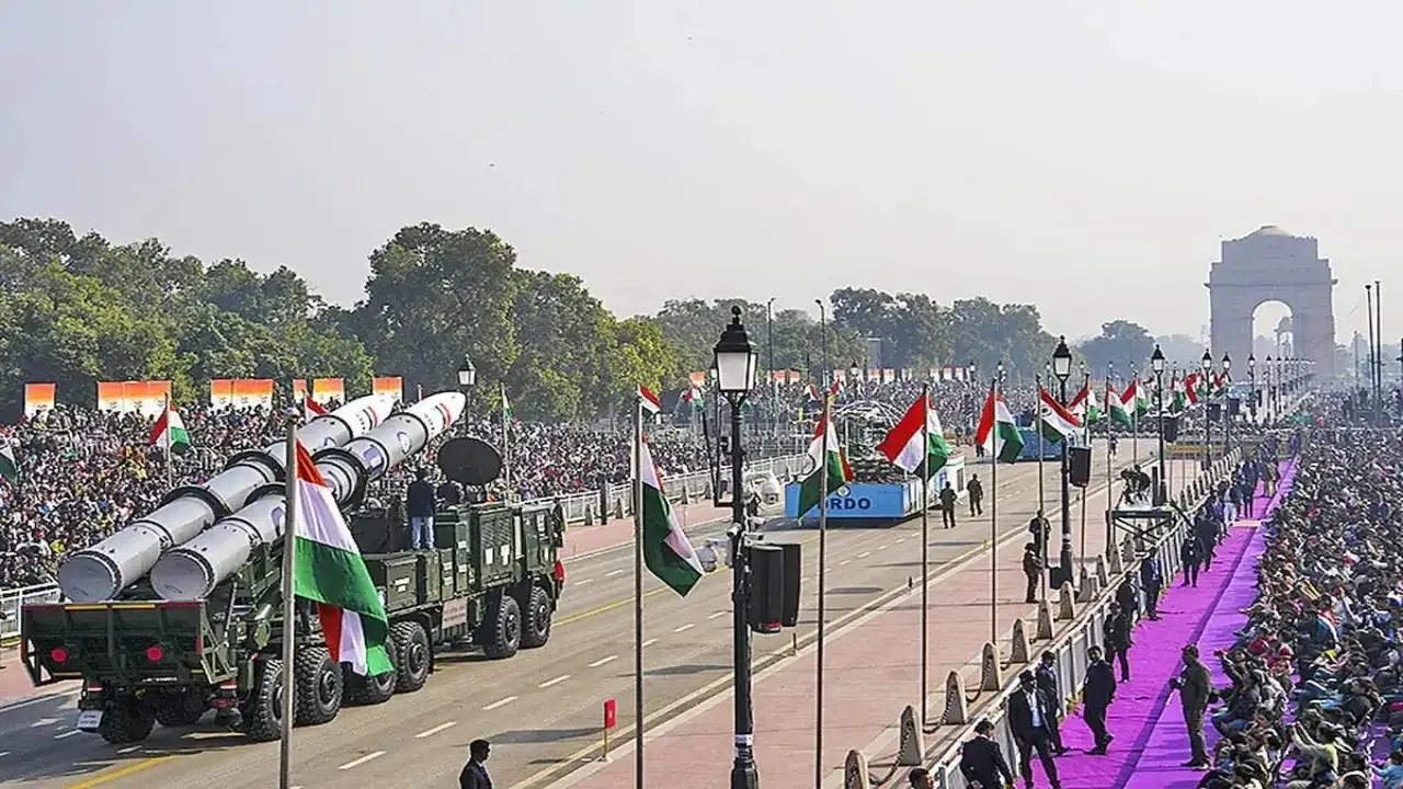 Republic Day Parade 2026, Bengal students Republic Day, Malda college students, Jalpaiguri college students, NCC cadets Republic Day, Kartavya Path parade, Malda College NCC, Jalpaiguri Commerce College NCC, AC College Jalpaiguri, West Bengal students Delhi parade