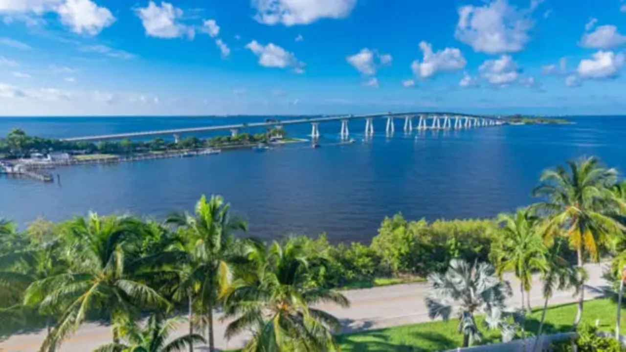 Trending Couple Destinations.jpg 7