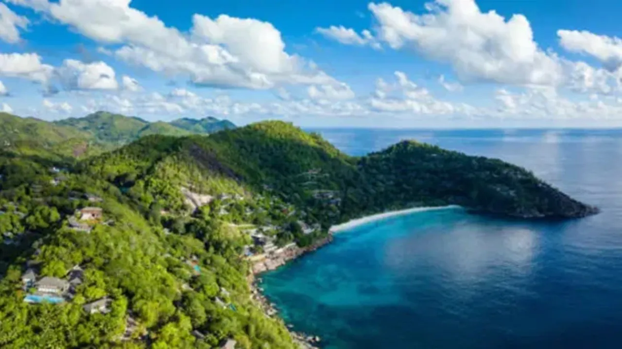 Trending Couple Destinations.jpg 8