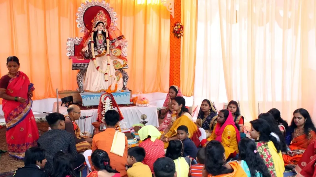Saraswati Puja 2026: সরস্বতী পুজোর নির্ঘণ্ট জেনে নিন।