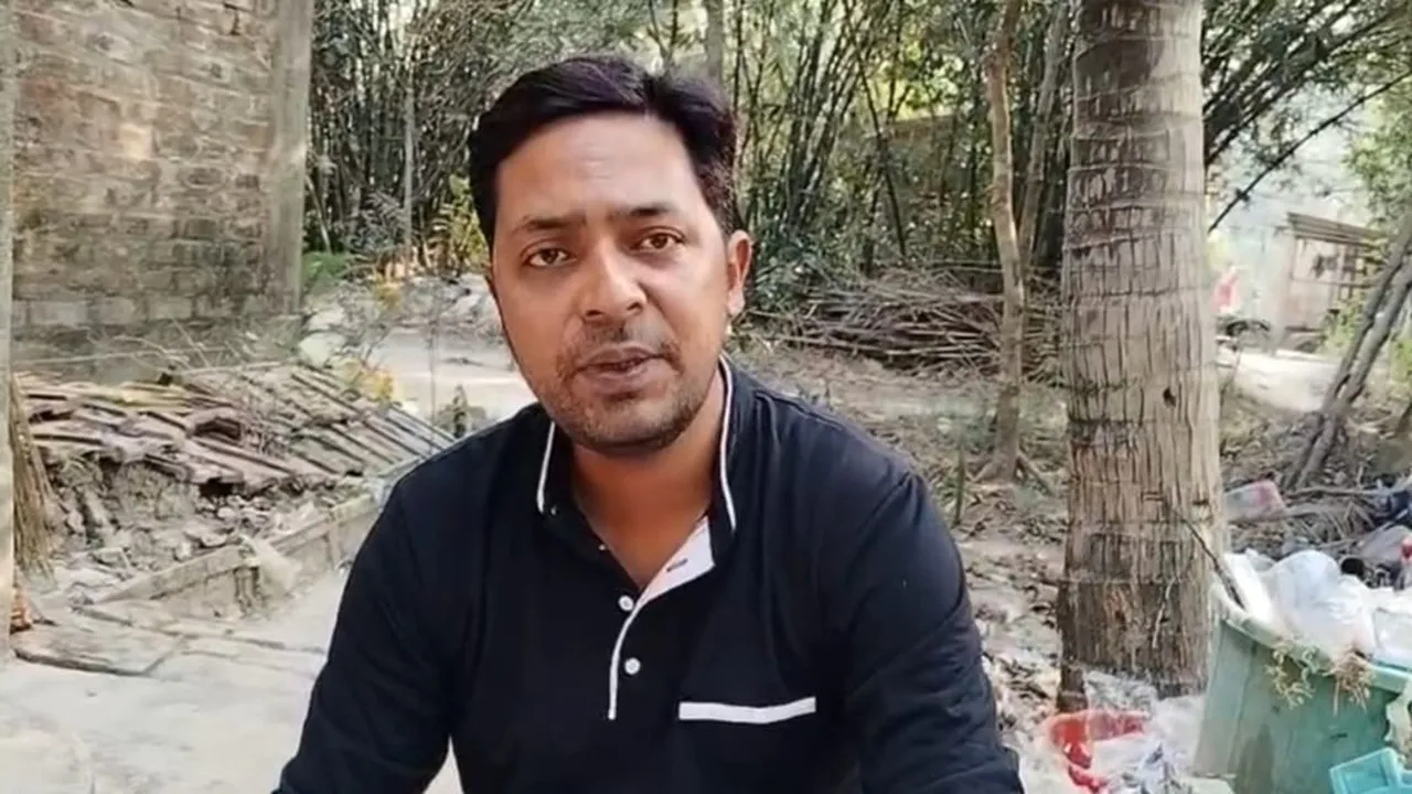 Sonarpur Voter List Hearing,সোনারপুর ভোটার তালিকা শুনানি, BLO Kartik Chatterjee, বিএলও কার্তিক চ্যাটার্জি,Voter Card Correction Notice, ভোটার কার্ড সংশোধনের নোটিশ,Voter List Discrepancy,ভোটার তালিকায় অসঙ্গতি,Sonarpur 2 Gram Panchayat News, সোনারপুর ২ গ্রাম পঞ্চায়েত সংবাদ,Election Commission Verification ,নির্বাচন কমিশনের যাচাই প্রক্রিয়া,Age and Name Error Voter Card,ভোটার কার্ডে বয়স ও নামের ভুল,South 24 Parganas Voter Update,দক্ষিণ ২৪ পরগনা ভোটার আপডেট