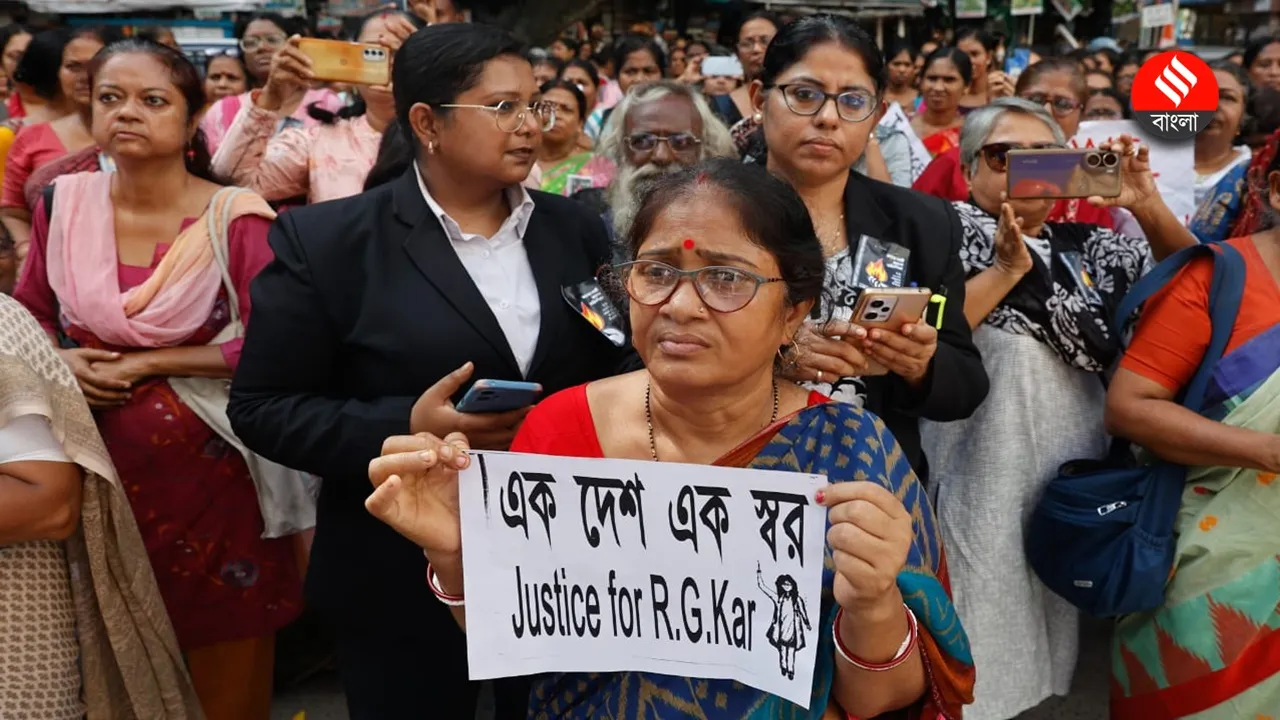 RG Kar Protests: বিচারের দাবিতে কলকাতার রাজপথে বিভিন্ন পেশার, বিভিন্ন বয়সের মহিলারা