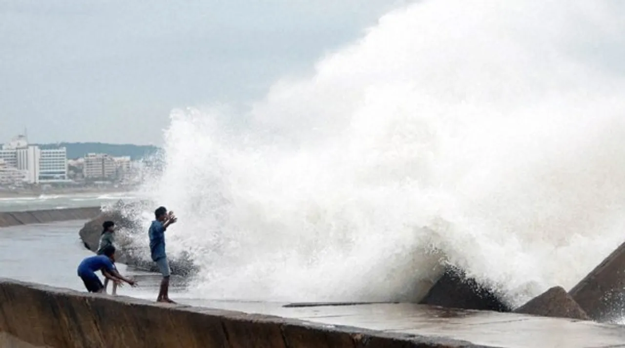 sea, swell