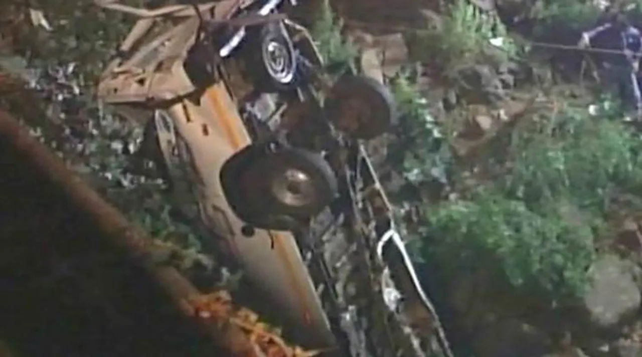 bus accident, accident