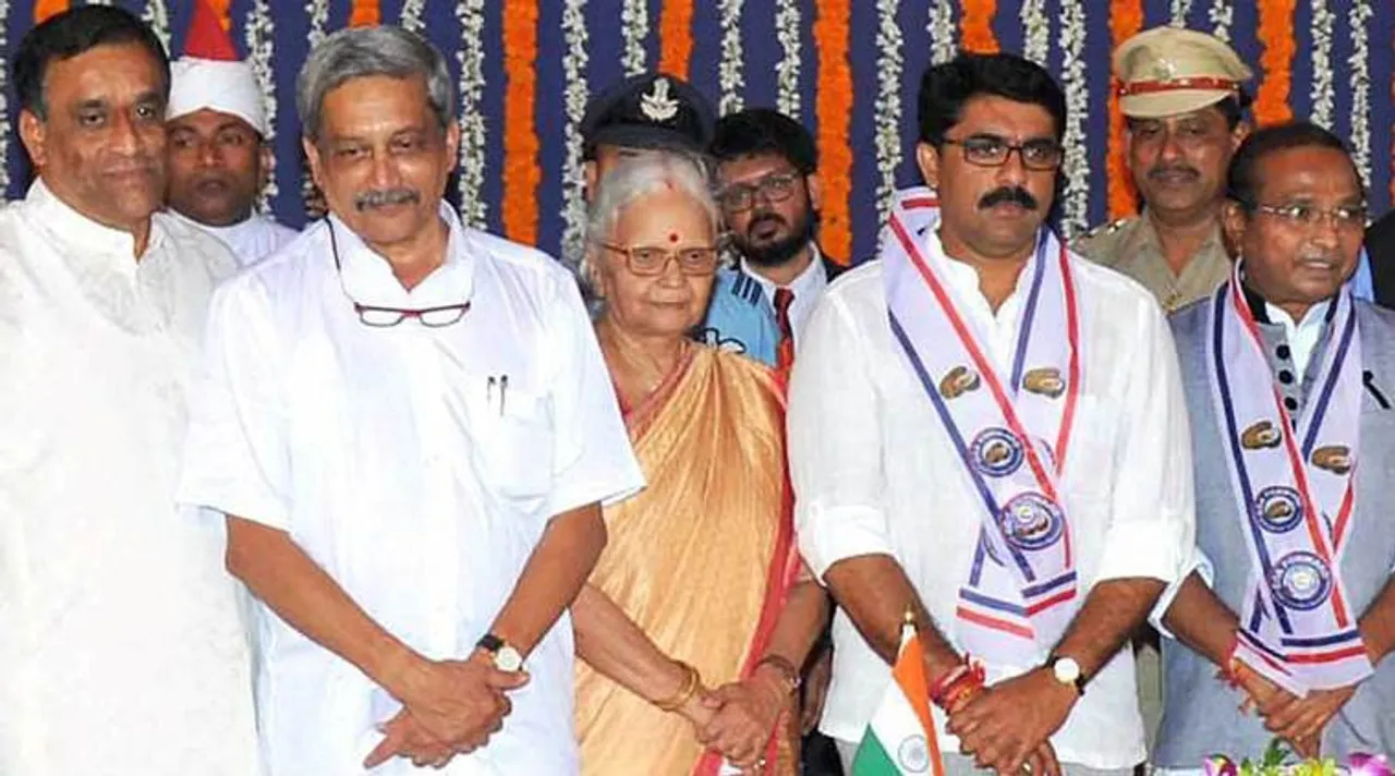 Manohar Parrikar sworn-in as Goa CM
