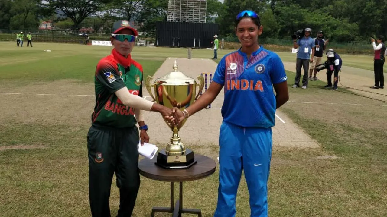 Bangladesh women lift asia cup