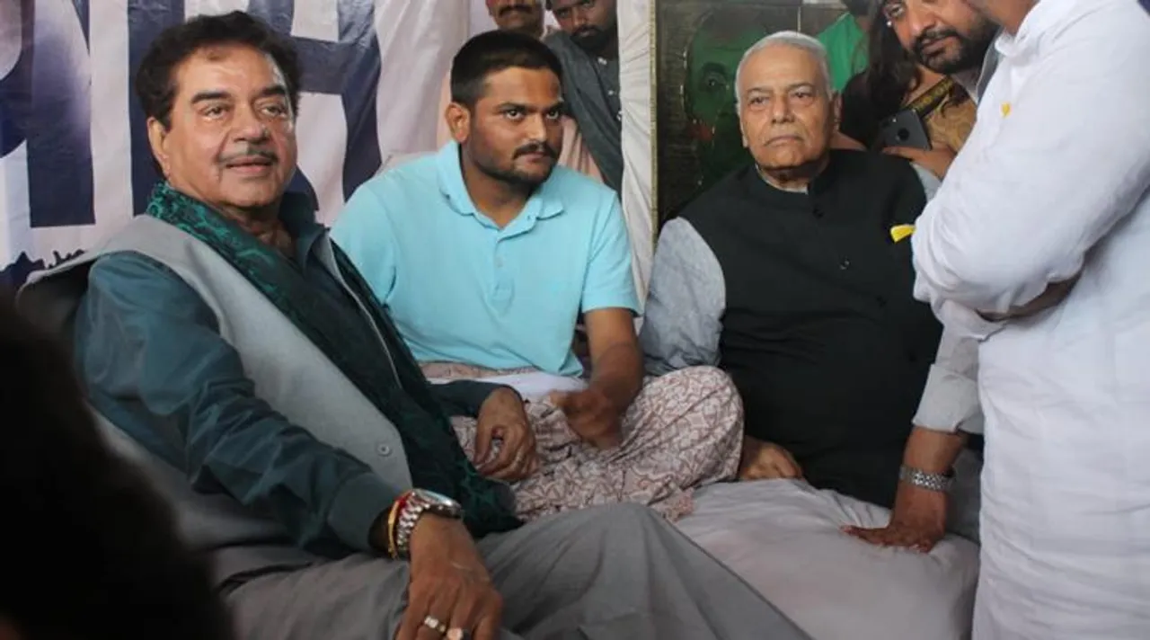 hardik patel, হার্দিক প্যাটেল