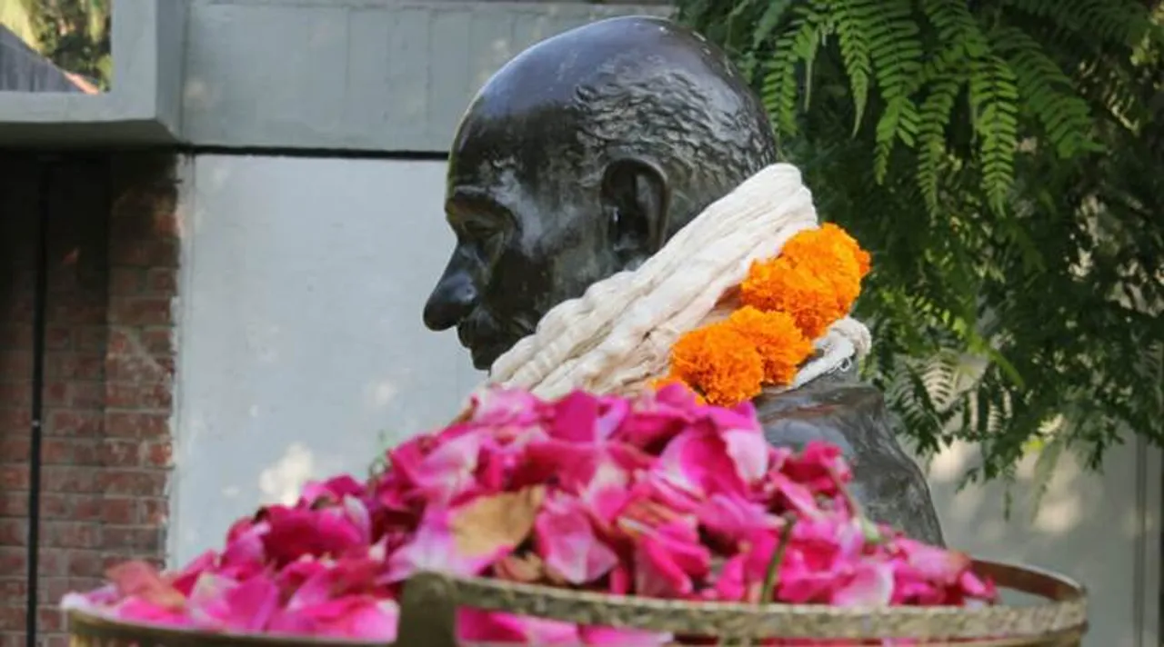 Mahatma Gandhi, মহাত্মা গান্ধী