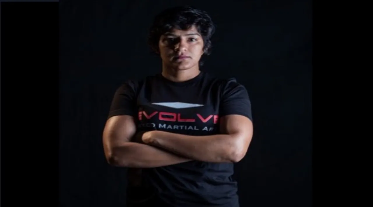 Ritu Phogat leaves wrestling for Mixed Martial