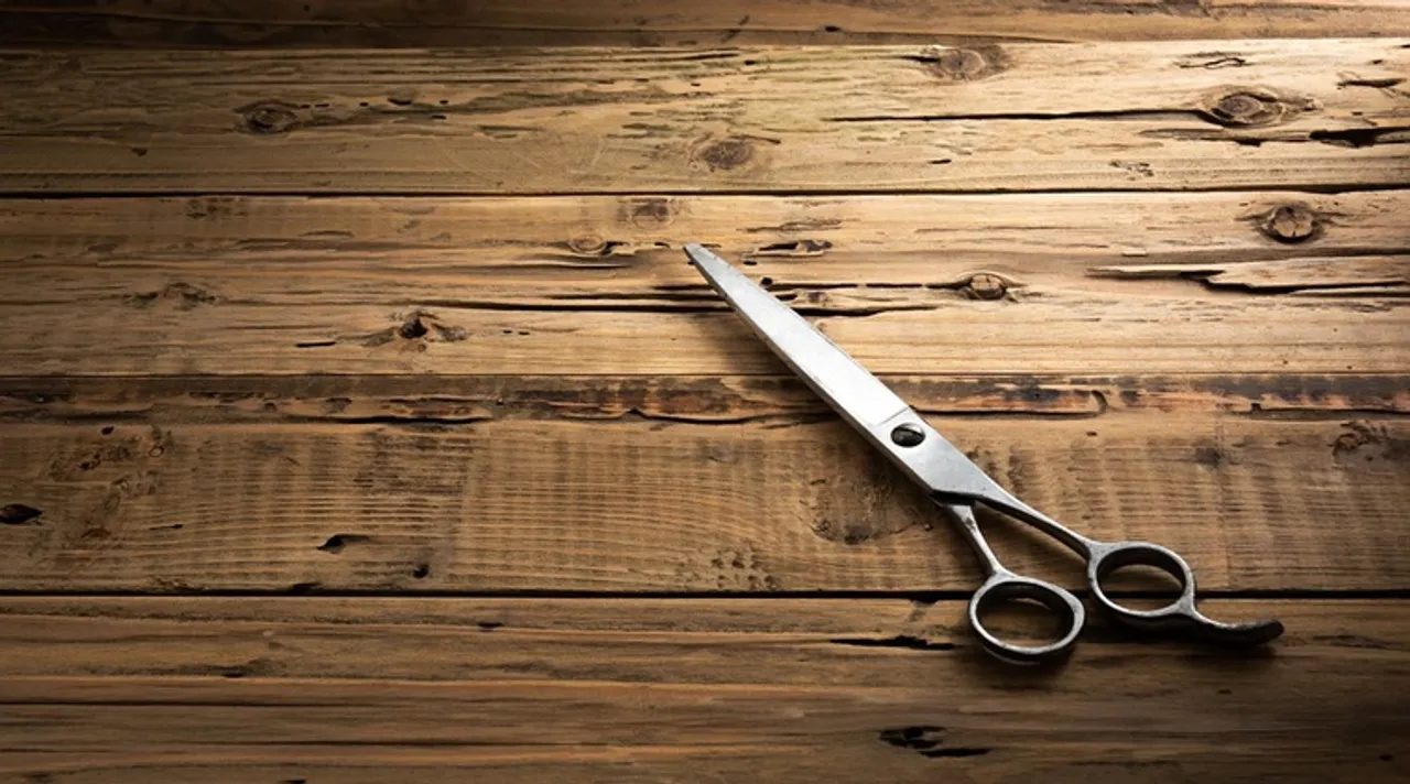 scissor in patient's stomach