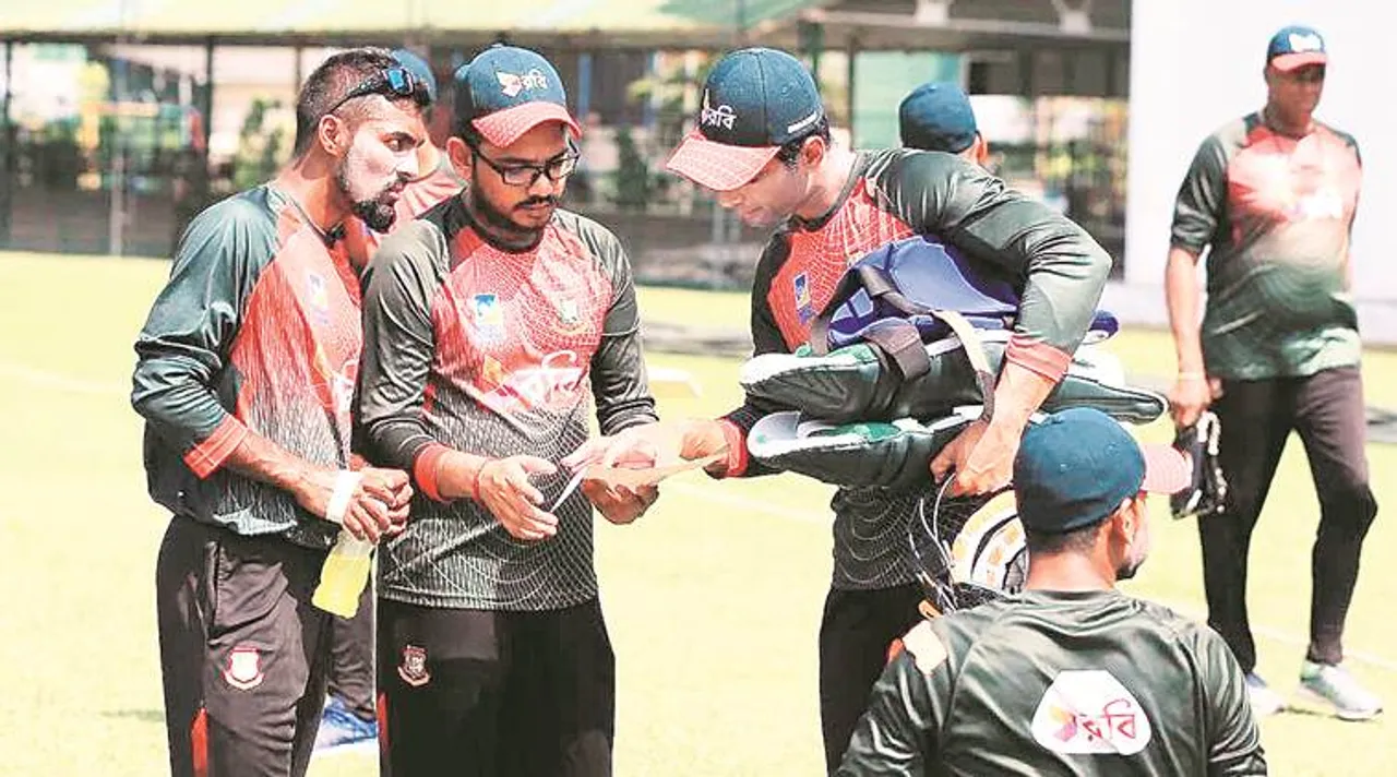 https://indianexpress.com/article/sports/cricket/christchurch-mosque-shooting-there-was-fear-and-panic-tamim-mushfiqur-were-shouting-dont-run-stay-inside-the-bus-5630988/