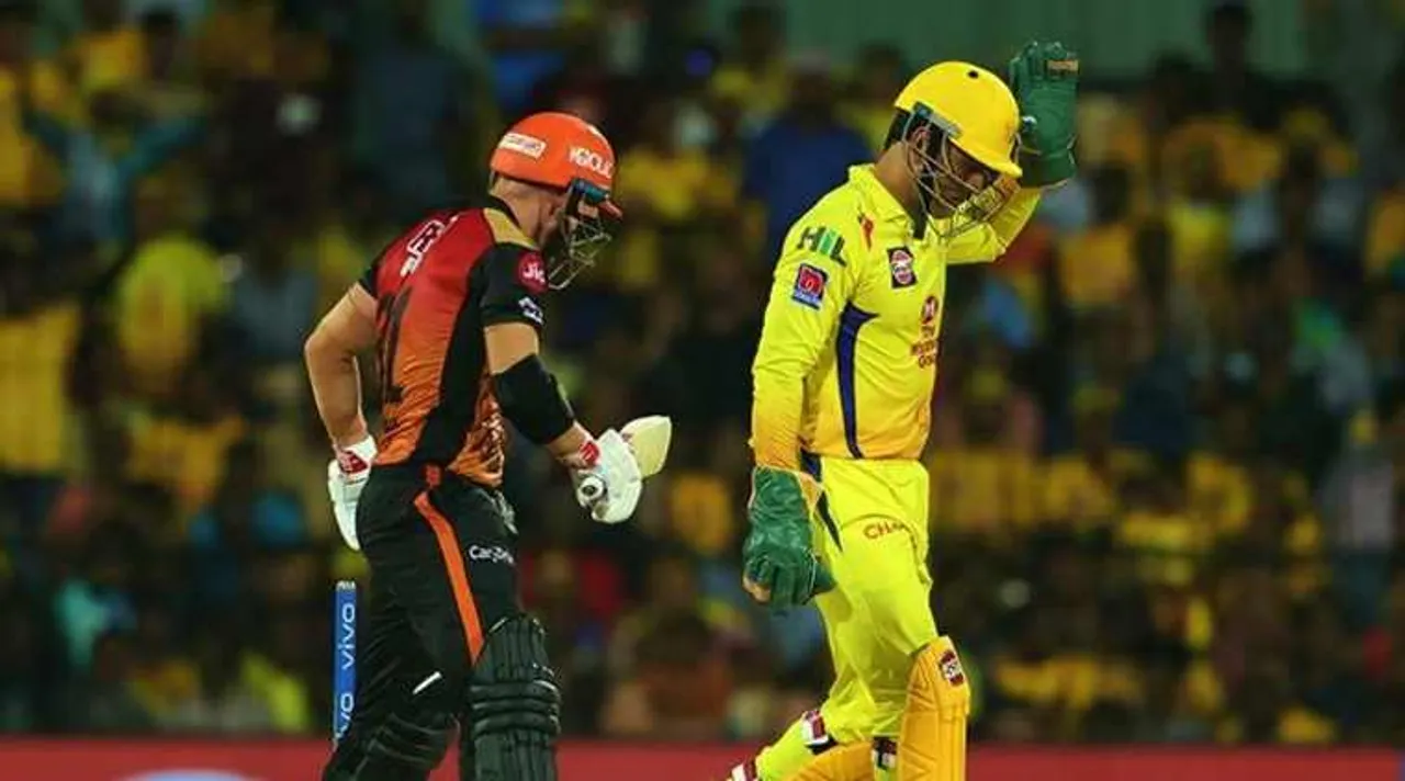 MS Dhoni sends David Warner packing with lightning-quick stumping