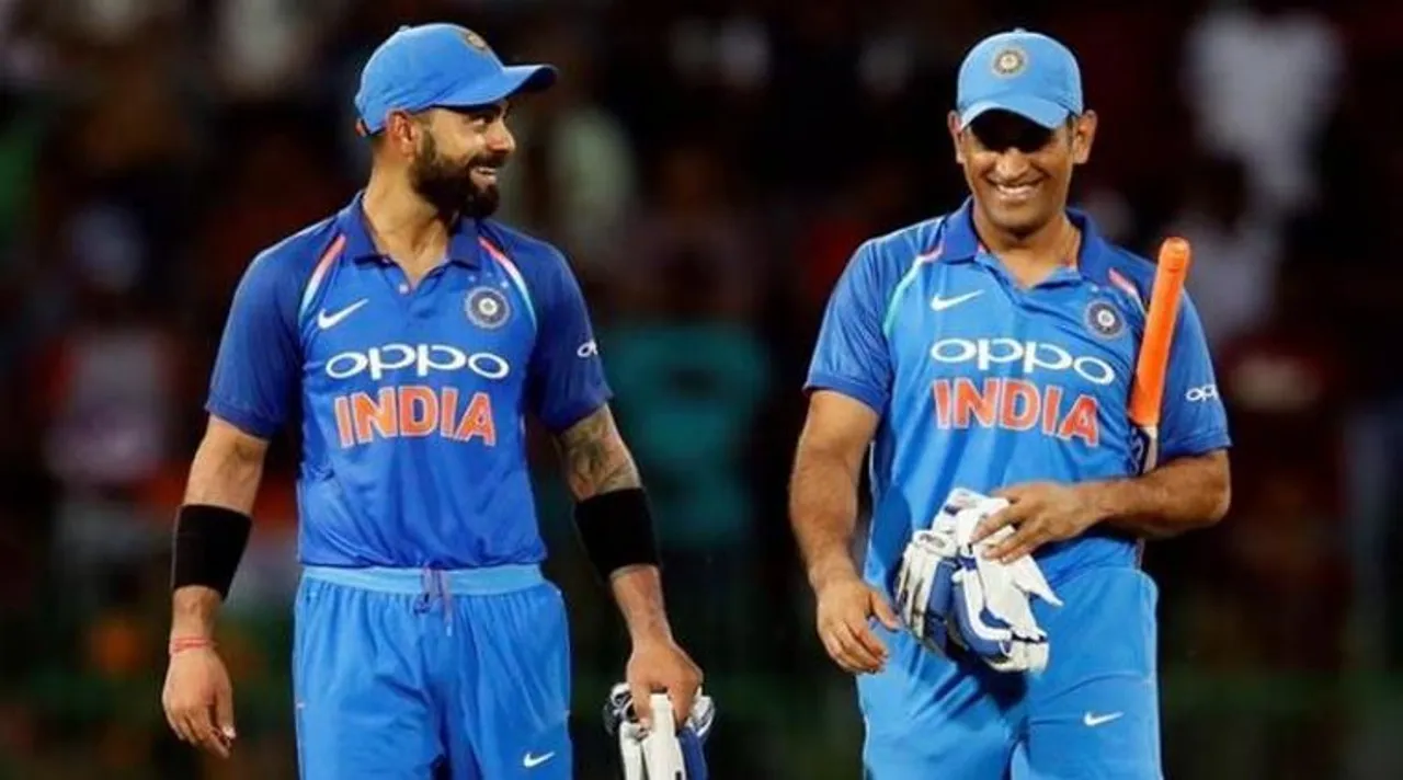 MS DHONI WITH VIRAT KOHLI_759