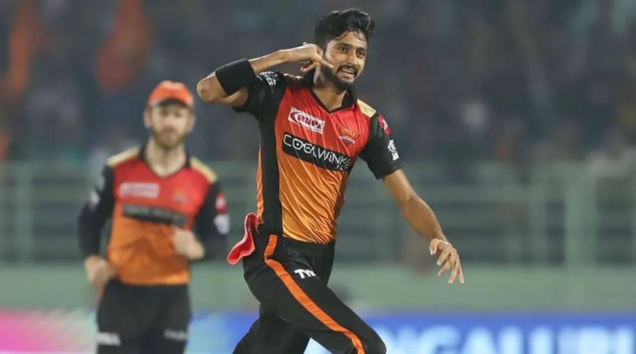 Syed Khaleel Ahmed of Sunrisers Hyderabad celebrates the wicket of Shreyas Iyer