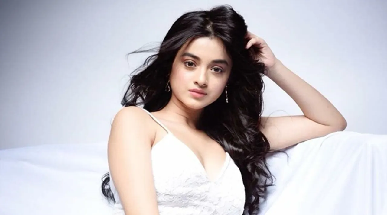 Darshana Banik in Rajiv Kumar's Film