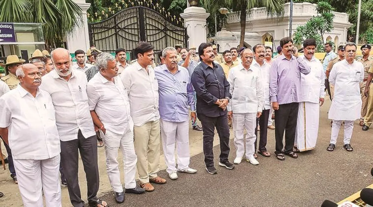 Congress-JDS crisis