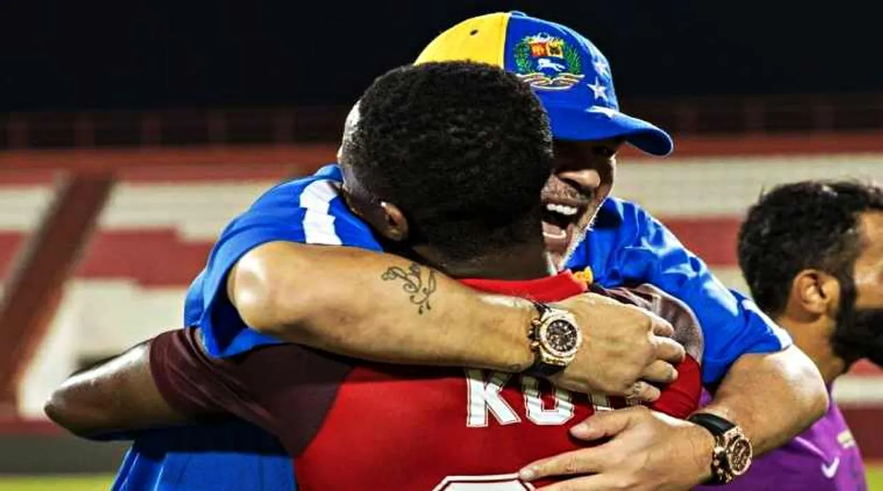 Nigerian footballer ademola kuti will play for aryans in kolkata league-