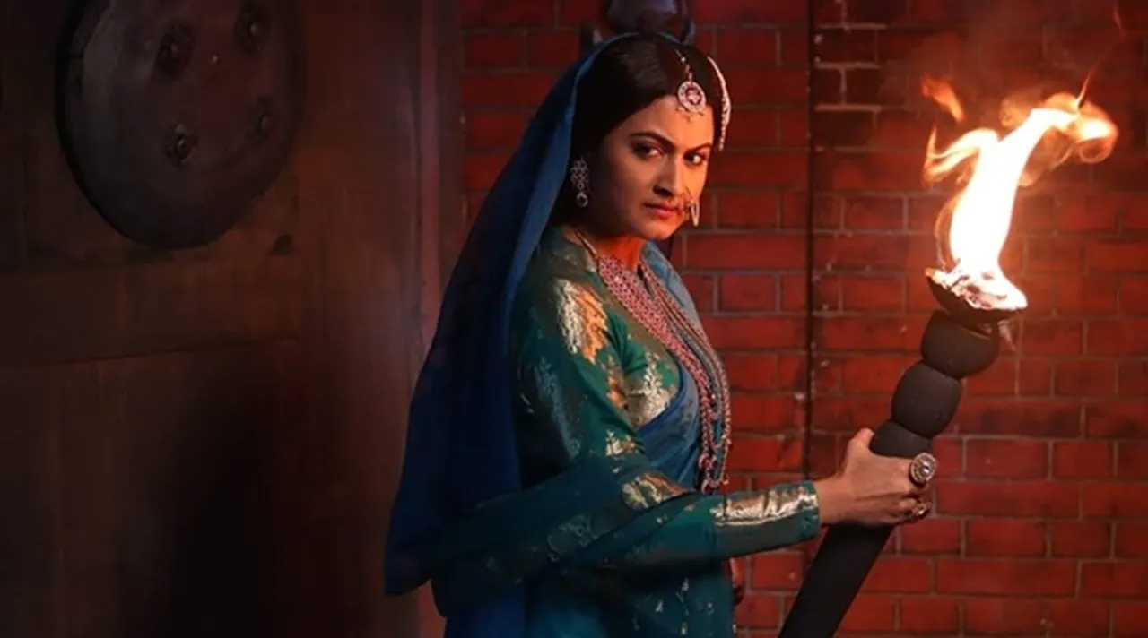 Pallavi Dey of Ami Sirajer Begum fame bagged the lead of Kunjochaya