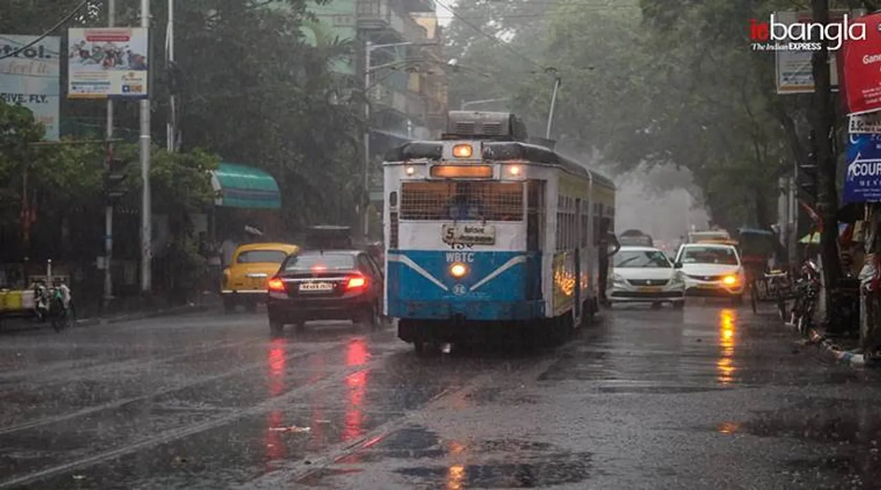rain in kolkata picture by sashi ghosh
