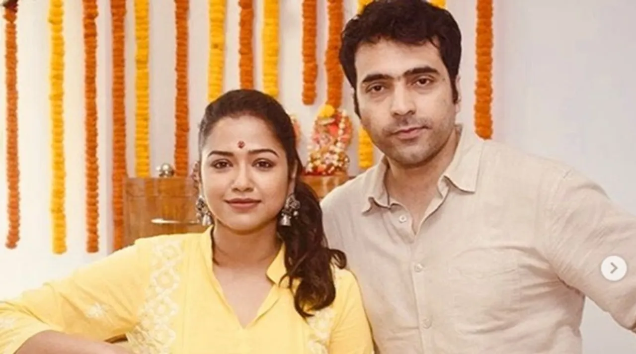 abir sohini
