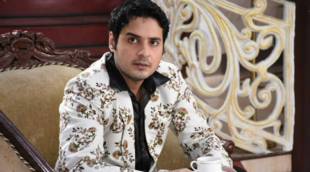 Actor Neil Chatterjee film debut in Jeet starrer Panther