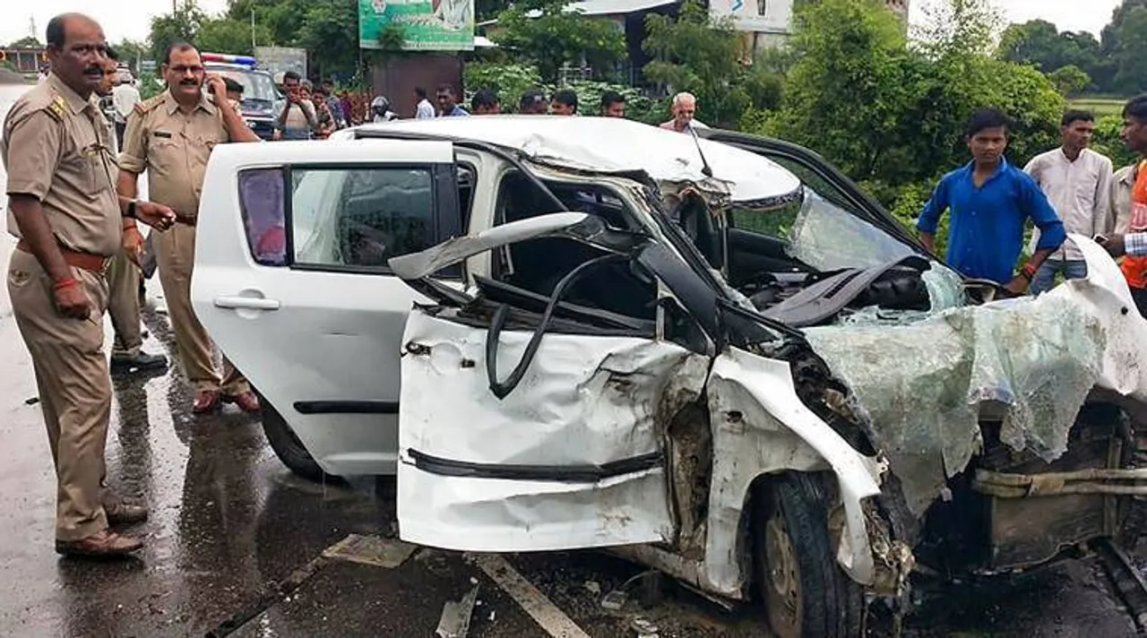 unnao rape survivor travelling in this car faced accident