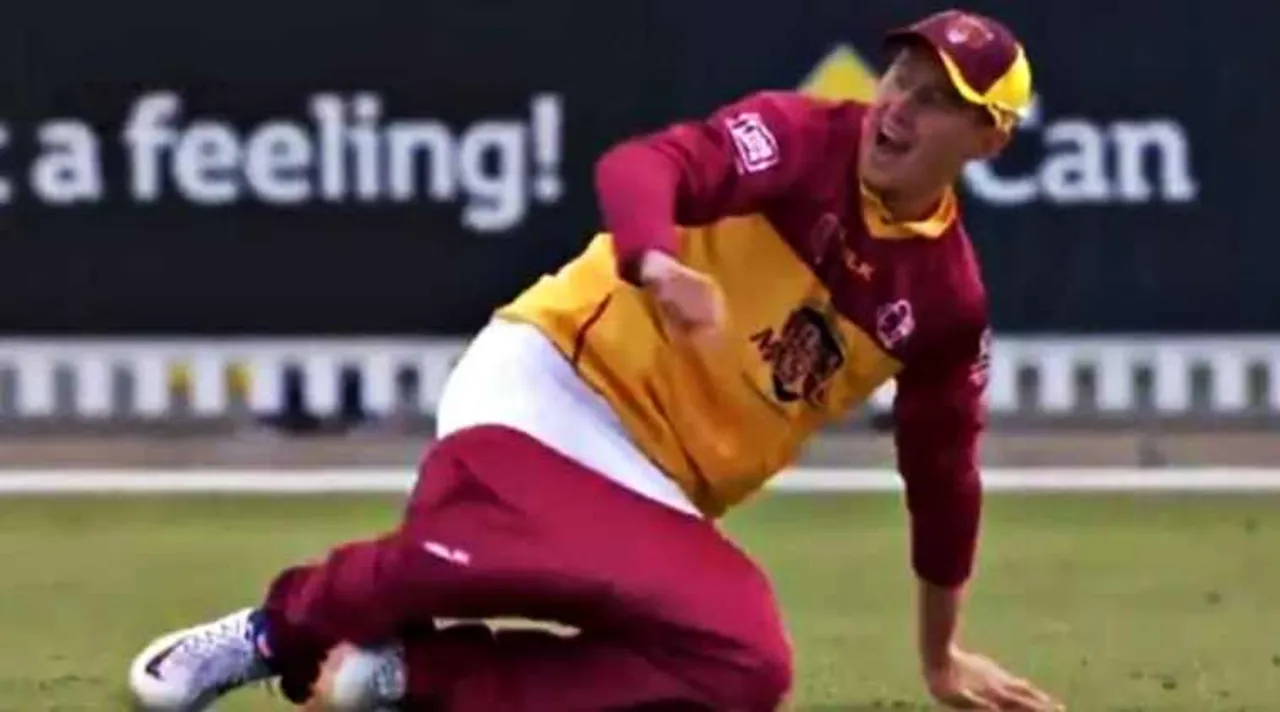 Marnus Labuschagne’s No pant run-out