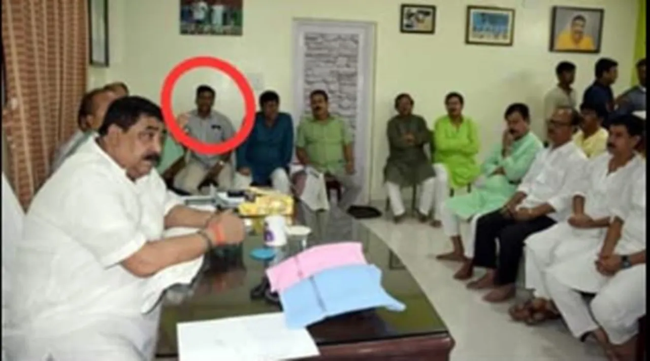 nanur BJP worker murder, নানুরে বিজেপি কর্মী খুন, bjp worker shot dead at Nanur in Birbhum, বীরভূমের নানুরে বিজেপি কর্মী খুন, anupam hazra, অনুপম হাজরা, Chandranath Singha, চন্দ্রনাথ সিনহা, swarup mondal, স্বরূপ মণ্ডল