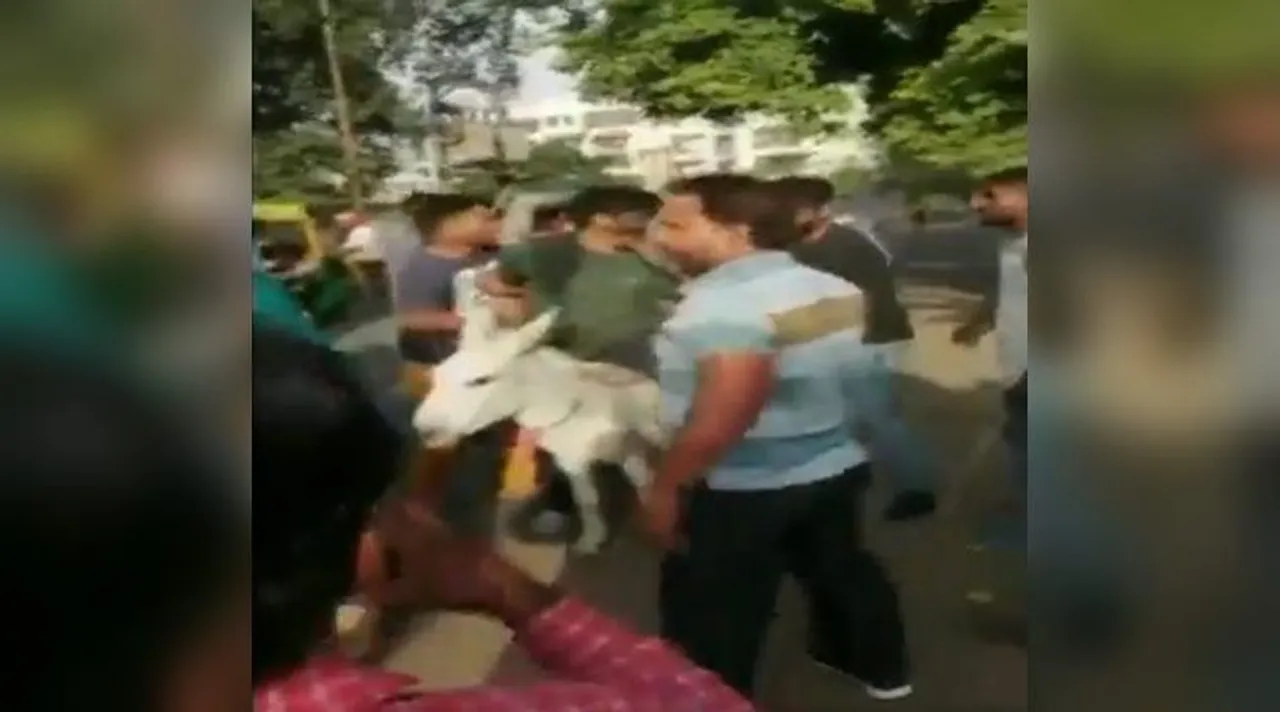 bsp leaders face blackened, বসপা নেতাকে হেনস্থা, বসপা নেতাকে নিগ্রহ, bsp leaders paraded on donkey, গাধার পিঠে চড়িয়ে ঘোরানো হল বসপা নেতাকে, বসপা, রাজস্থান, bsp rajasthan, mayawati, মায়াবতী, bsp rajasthan government