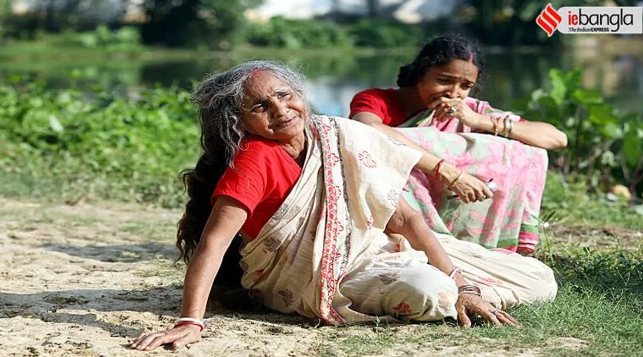 Maya Pal mother and elder sister Bandhu Priya Pal of Bandhu Prakas Pal  at their residence in  Barala village in Sahapur, Murshidabad on October 11 , 2019. The bodies 35 year old Bandhu Prakas Pal along with his wife Beauty and son Arya were found dead at their residence in Jiaganj on Tuesday.Express photo by Partha Paul