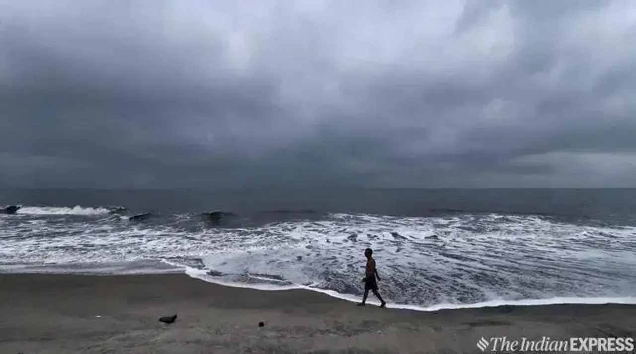 cyclone kyarr, weather forecast, cyclone kyarr forecast, কিয়ার, ঘূর্ণিঝড়, কিয়ার, ঘূর্ণিঝড় কিয়ার, সাইক্লোন, weather, আবহাওয়া, আবহাওয়ার খবর, weather forecast today, weather today, today weather, cyclone kyarr, সাইক্লোন কিয়ার, cyclone kyarr goa, karnataka, কর্নাটক, karnataka weather, কর্নাটকের আবহাওয়া, karnataka weather today, karnataka cyclone, karnataka cyclone news, konkan weather, konkan rain news, goa cyclone, goa weather today, cyclone kyarr latest news, cyclone kyarr news, cyclone kyarr update, cyclone kyarr karnataka, cyclone kyarr kerala, cyclone kyarr ratnagiri, cyclone kyarr mumbai, cyclone kyarr today news, goa, গোয়া, আরব সাগরে ঘনীভূত নিম্নচাপ