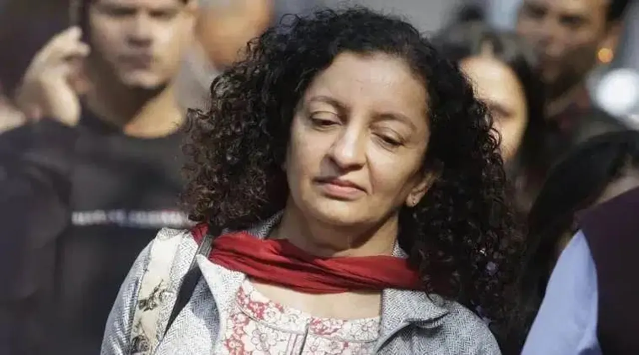 priya ramani, প্রিয়া রামানি, প্রিয়া রমানি, m j akbar, এম জে আকবর, আকবর, মিটু, মি টু, #metoo, priya ramani defamation case, মানহানির মামলা, m j akbar #metoo, mj akbar case news, যৌন হেনস্থার অভিযোগ, defamation case by mj akbar, india news