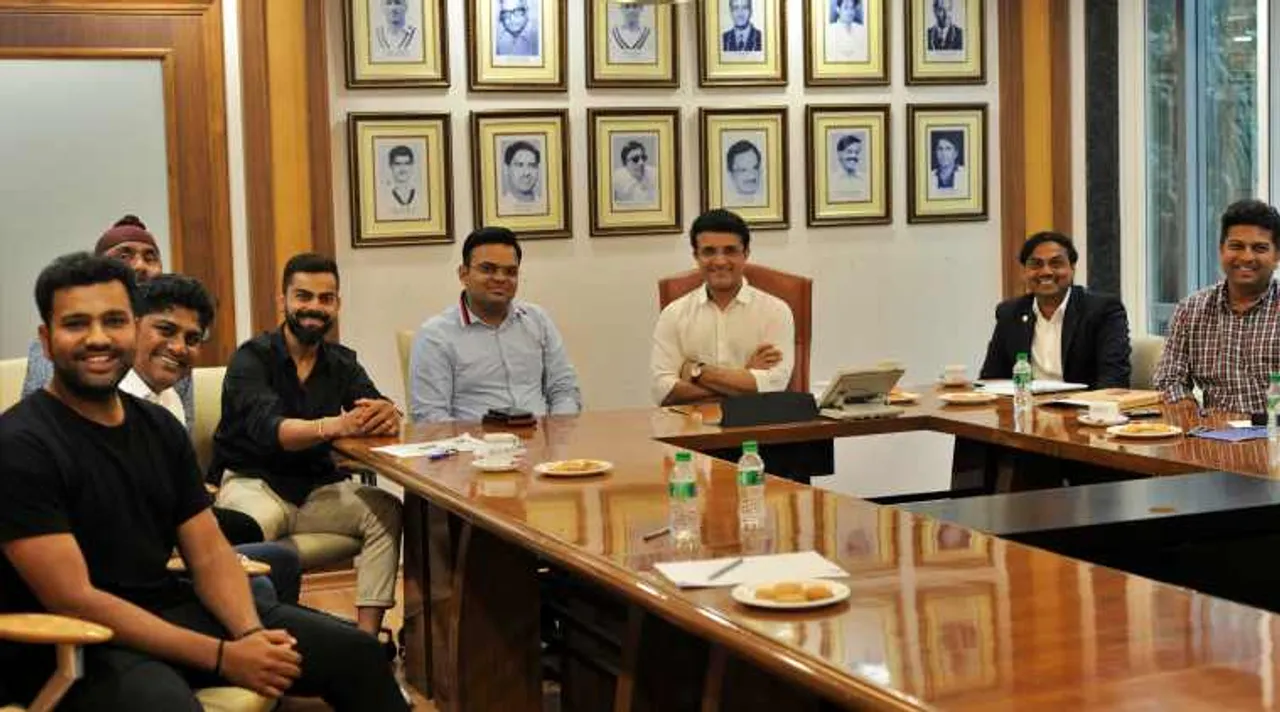 within 3 seconds Virat Kohli gave his consent to D-N match, says Sourav Ganguly