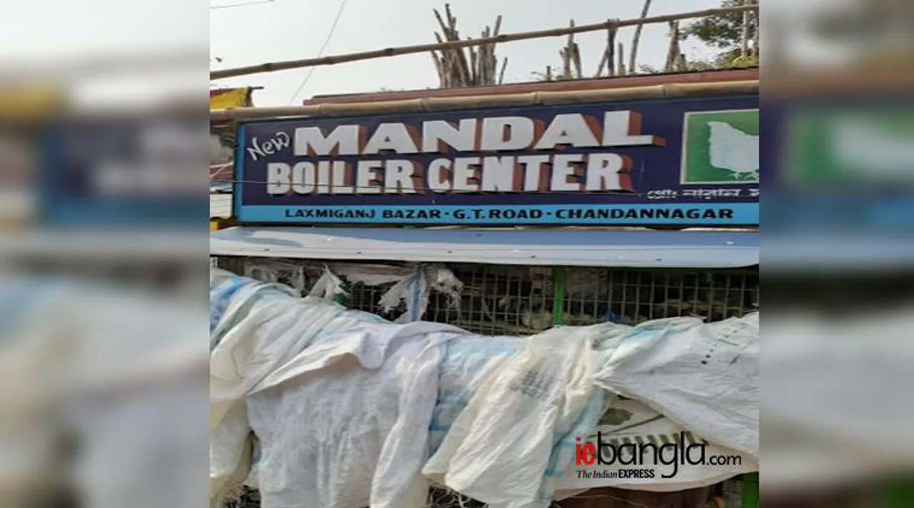 Chandannagar Rotten meat, পচা মাংস, পচা মাংস উদ্ধার, পচা মাংস বাজেয়াপ্ত, চন্দননগরে উদ্ধার পচা মাংস, পচা মুরগির মাংস, Rotten meat, Rotten meat news, Chandannagar news