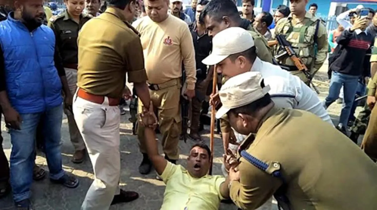assam, আসাম, অসম, assam bandh, অসম বনধ, আসাম বনধ, assam news, অসমের খবর, আসামের খবর, assam bandh today, assam bandh today news, assam latest news, আসামের খবর, assam bandh today latest news, assam bandh 10th december 2019, নাগরিকত্ব সংশোধনী বিল, ক্যাব, assam bandh live news