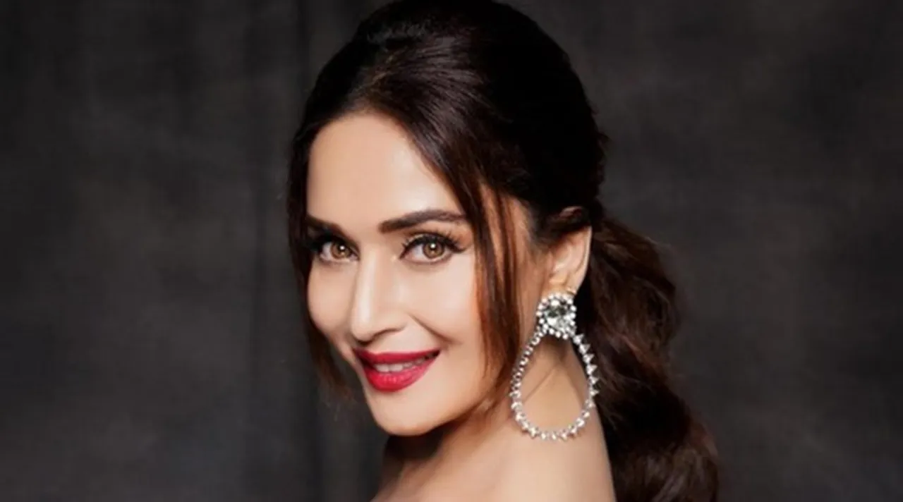 Madhuri Dixit to debut on web in a Netflix series