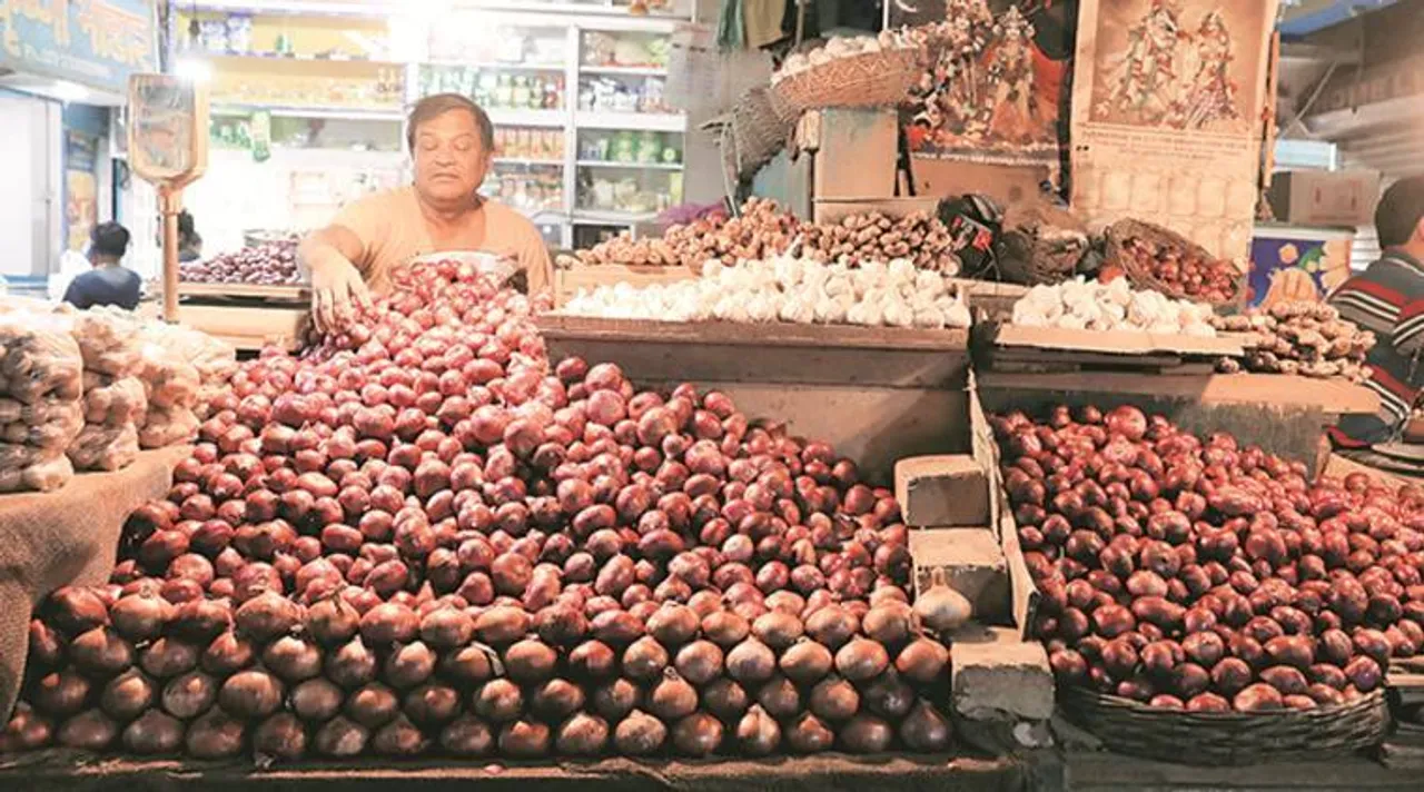 সুফল বাংলা-খাদ্য সাথীতেও ৫৯ টাকা কেজির পেঁয়াজ