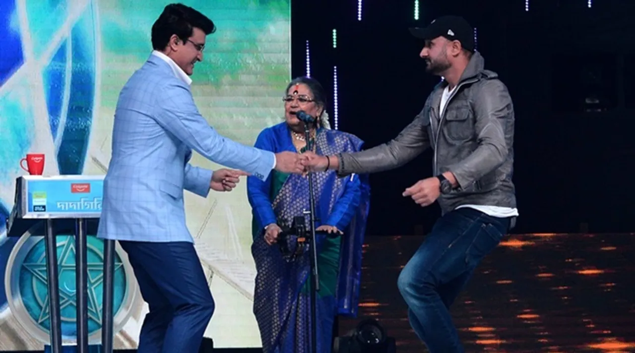 Sourav Ganguly Ashwin Harbhajan Sehwag Kaif Zee Bangla Dadagiri special episode pics