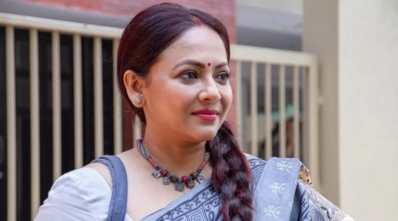 How sarees can change a life will be portrayed in Zee Bangla Cinema Originals Sudakshinar Saree