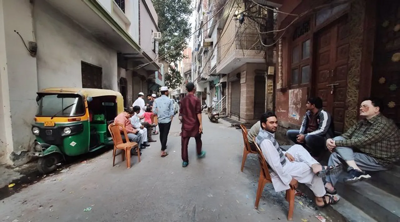 Mandir-Masjid Marg stays true to name