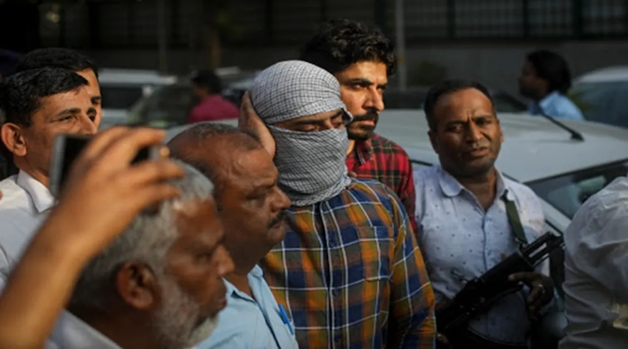 delhi, দিল্লি, দিল্লিতে হিংসা, শাহরুখ খান, গ্রেফতার শাহরুখ খান, delhi news, Shahrukh Khan, Shahrukh Khan arrested, delhi violence latest news, দিল্লি হিংসা, দিল্লি হিংসায় শ্যুটার শাহরুখ খান গ্রেফতার, delhi riots, delhi riotes news, delhi news live, delhi news live today, violence in delhi today, caa, caa protest, caa protest today, সিএএ
