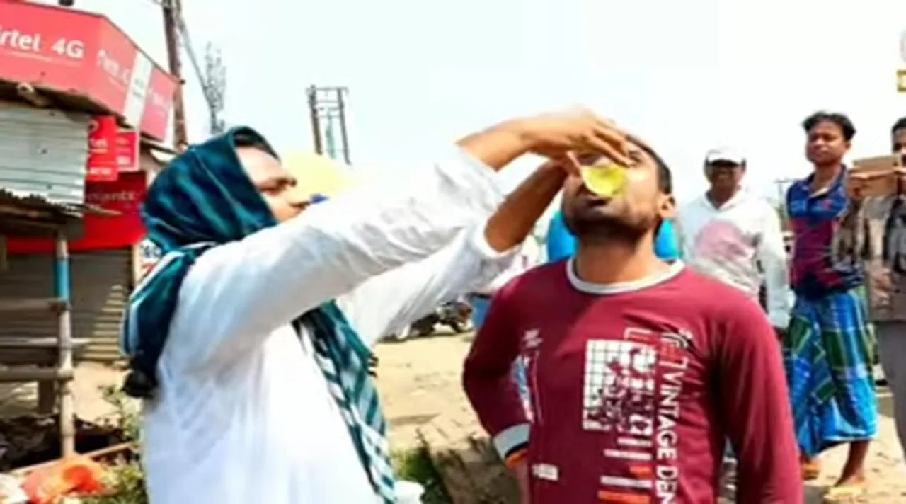 coronavirus, করোনাভাইরাস, করোনা, করোনা আতঙ্ক, করোনা কাঁপুনি, cow urine, গোমূত্র, গোবর, ডানকুনিতে গোমূত্র বিক্রি, coronavirus in west bengal, পশ্চিমবঙ্গে করোনা ভাইরাস, করোনা আতঙ্ক বাংলায়, coronavirus live updates, মারণ ভাইরাস, করোনা ভাইরাস কলকাতা, coronavirus bengal, করোনা ভাইরাস কলকাতা